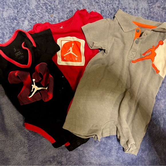 Jordan Other - Jordan Infant Apparel Set - Black, Red, and Gray
